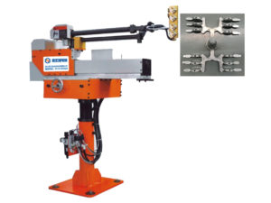 Four-axis Casting Parts Taking and Agent Spraying Robot Arm